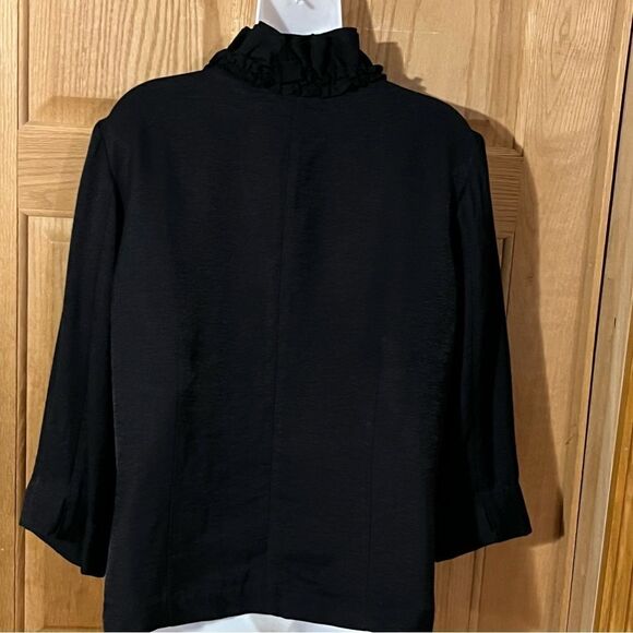 NWOT Chico's Ruffled Front Blazer Black Jacket Size 2 - Picture 10 of 12